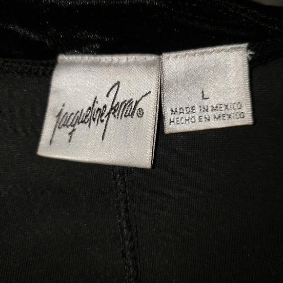 Jacqueline Ferrar Black Velvet Shrug - Picture 6 of 6